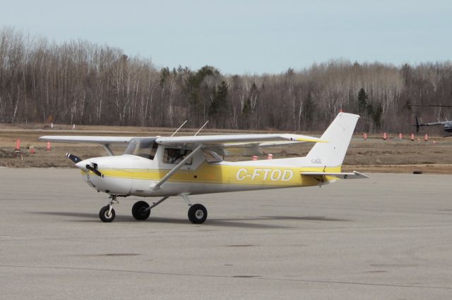 Cessna Commuter (C-FTOD)