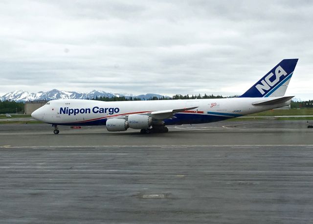 BOEING 747-8 (JA14KZ)