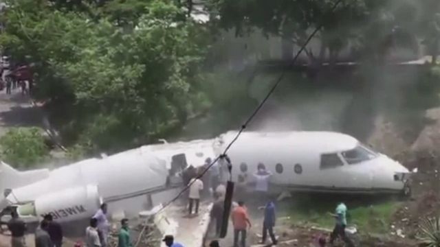 GILES G-200 (N813WM) - TEGUCIGALPA, Honduras (KXAN) — A private plane that departed from Austin Tuesday with the president of an Austin-based pawn shop company on board crashed in Honduras around 12:30 p.m.br /br /Honduran officials tell NBC News the plane was taking off from the Toncontin International Airport when it left the runway and crashed near the El Pedregal neighborhood.br /br /Records show the plane left Austin at 9:31 a.m. and landed in Honduras at 11:17 a.m. Aviation records do not show where the plane was headed after its departure from the Toncontin International Airport. br /br /photobr /Joe Rotunda. (Courtesy: Rotunda Family)br /Honduran officials say there were six people on board. The Honduran Civil Aviation Agency says all the passengers and crew on board were taken to the hospital. br /Joe Rotunda, the president of Austins EZCorp was on board along with his employees. Rotundas son tells KXANs Erin Cargile his dad is in surgery, but it’s all been positive news.br /br /"When I saw the picture of the plane, I was floored," Rotundas son Joe said. "I was absolutely floored. My heart sunk and I lost my breath, it was overwhelming."br /br /Joe, who has the same name as his father, says his family is extremely hopeful about the expected recovery.br /br /"Ill tell you this my dad is a tough old man and Im sure as soon as he gets out of surgery hes going to be yelling and screaming at the doctors and theyre going to do everything they can to get him stateside immediately," he said. "I cant wait to hear his voice." br /br /Records show the plane is a Gulfstream G200. The planes layout shows it holds 12 people including crew members. br /br /Investigators are still trying to figure out what went wrong.br /br /The Toncontin airport is known as one of the most dangerous in the world, ranked the second-most extreme in the world by The History Channel due to its short runway, difficult approach and mountainous terrain.