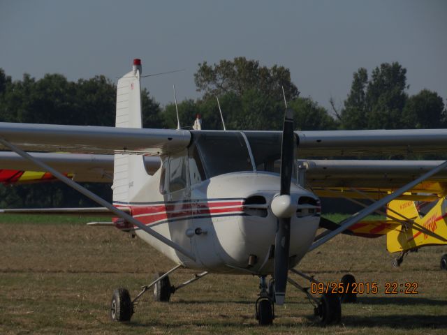 Cessna Commuter (N8940B)