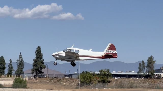 Piper Apache (N290VG) - Piper PA-23 First flight in nearly 40 years 