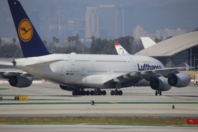 Airbus A380-800 (D-AIMI)