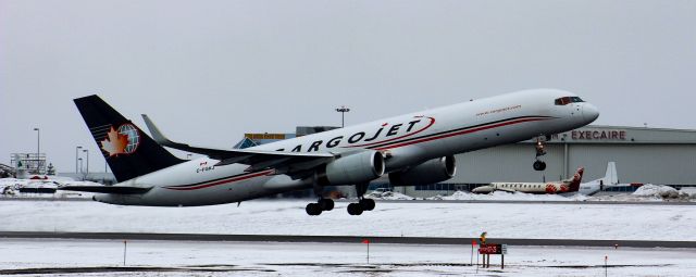 Boeing 757-200 (C-FGKJ)