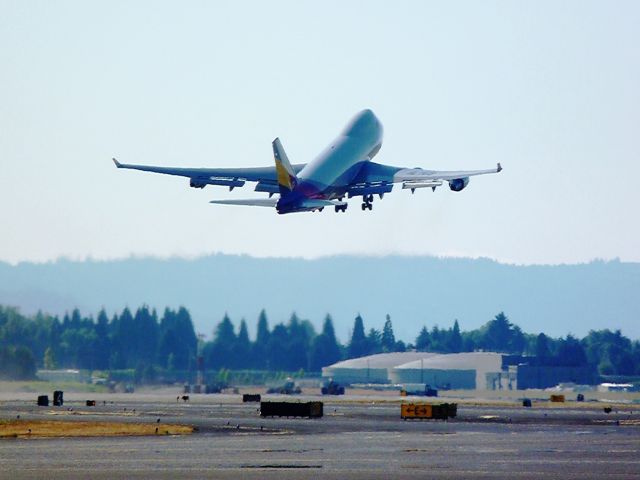 Boeing 747-400 (HL7419)