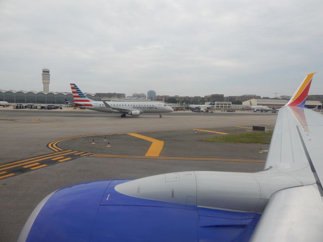 Embraer 170/175 (N442YX) - N442YX as seen from a Southwest 737-800 from KDAL