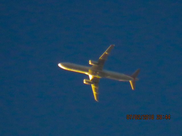 Airbus A321 (N538UW)