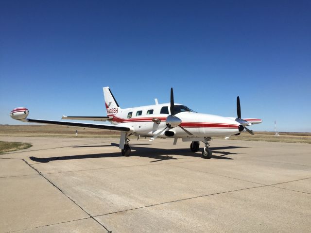 Piper Cheyenne (N409SH)