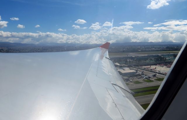 Airbus A330-300 (N975AV) - Climbout from Rwy 13L enroute to SVMI.