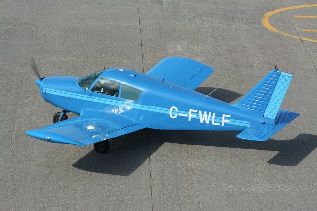 Piper Cherokee (C-FWLF) - Visiting CYHU on 12-10-2021