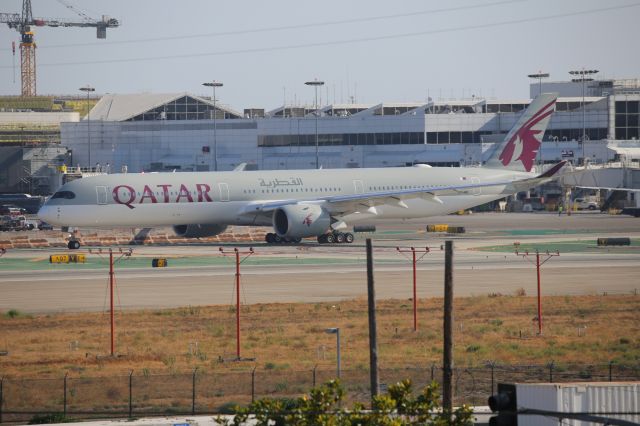 Airbus A350-1000 (A7-AND)