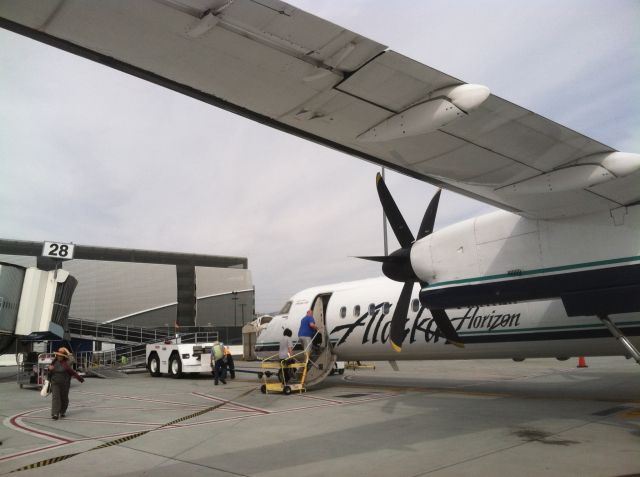 de Havilland Dash 8-400 (N438QX) - Horizon Air operating as AS # 2404 Boarding, B28, SJC -BOI,  06-14-2014