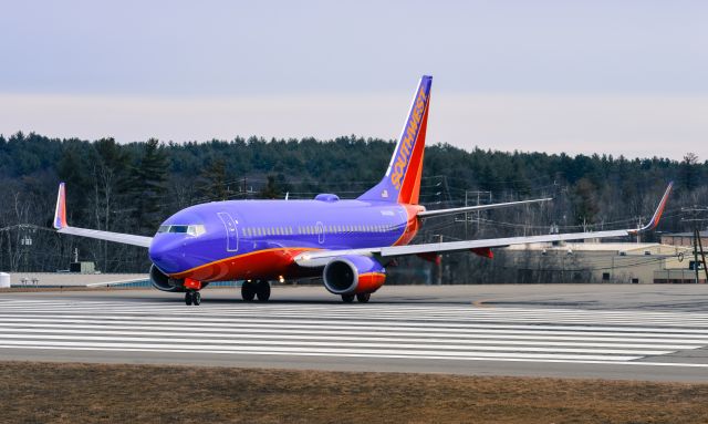 Boeing 737-700 (N404WN) - Shot with a Nikon D3200 55/200 Nikkor Lens.