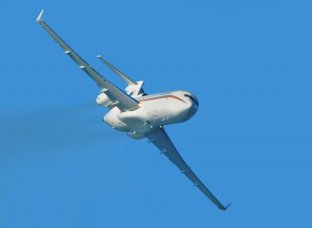 Boeing 727-100 (N724YS) - The San Jose Sharks special, during an unusual left bank turn demo fly-by at the S.F. fleet week 2012, San Francisco, Ca.