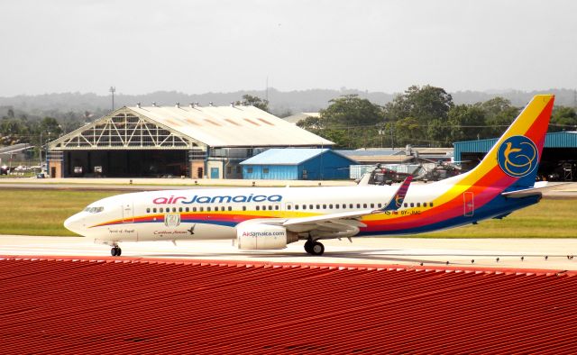 Boeing 737-800 (9Y-JMC) - Caribbean Airlines 9Y-JMC operating BW484