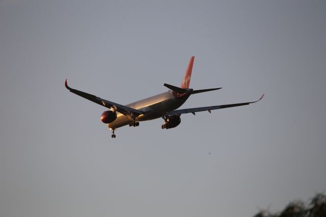 Airbus A350-1000 (G-VJAM)