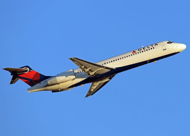 Boeing 717-200 (N933AT)