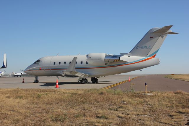 Canadair Challenger (C-GRLE)