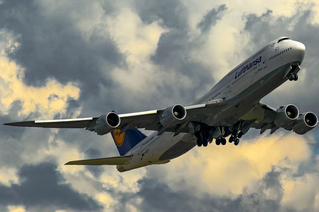 BOEING 747-8 (D-ABYD)