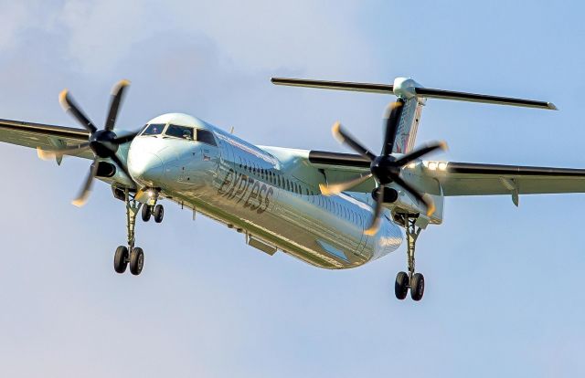 de Havilland Dash 8-100 (C-GGNZ)