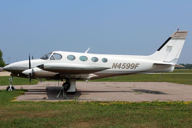 Cessna 340 (N4599F)