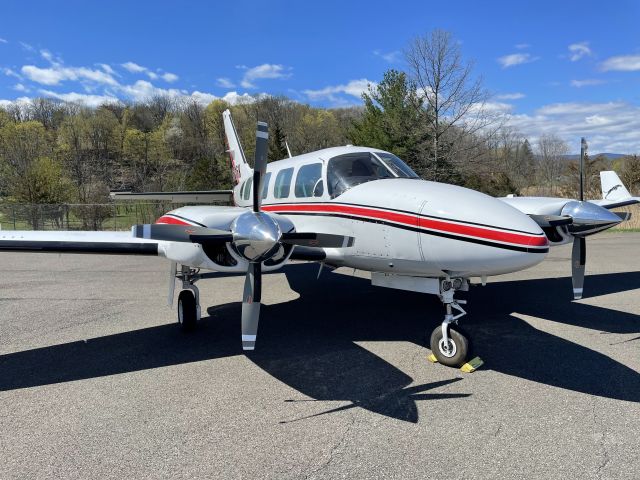 Piper Navajo (N4116K)