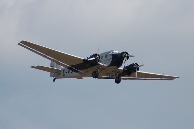 JUNKERS Ju-52/3m (D-CDLH) - Junkers Ju-52/3m à Duxford en 2013