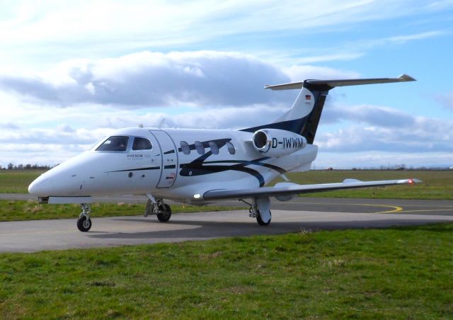 Embraer Phenom 100 (D-IWWM)