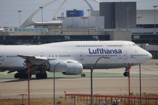 BOEING 747-8 (D-ABYC)