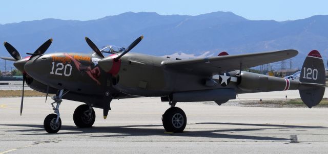 Lockheed P-38 Lightning (NL38TF) - The "Midnight Thoughts" at Chino Air Show - 2018