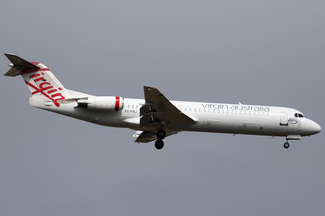 Fokker 100 (VH-FNJ) - ON 18 NOVEMBER 2018