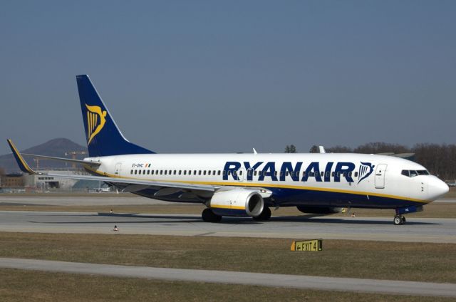 Boeing 737-800 (EI-DHC) - Ryanair, operating for Laudamotion
