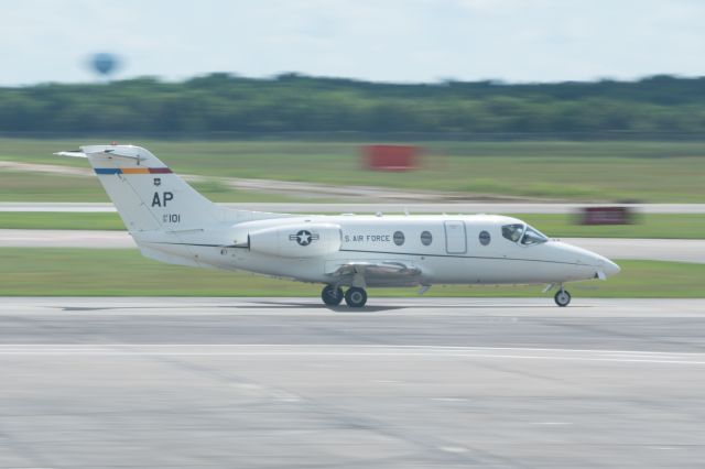 Beechcraft Beechjet (91-0101) - 479th FTW T-1A Jayhawk taxis for takeoff from RWY04 at KEFD for a return to NAS Pensacola post TS Fred Hurevac.