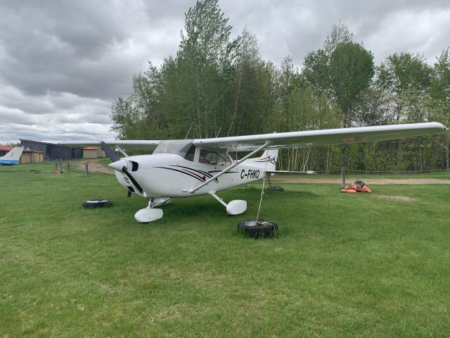 Cessna Skyhawk (C-FHKO)