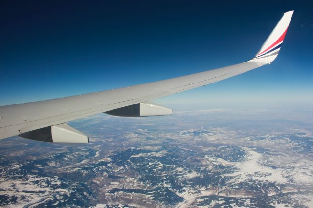 Boeing 737-800 (N625XA)