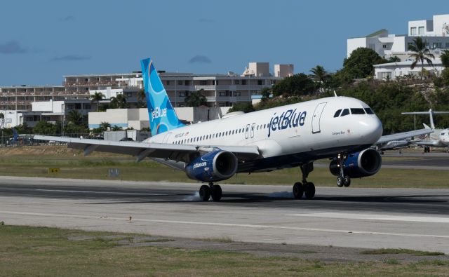 Airbus A320 (N625JB)