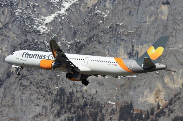 Airbus A321 (G-TCDG)
