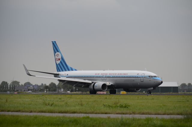 Boeing 737-700 (PH-BXA)