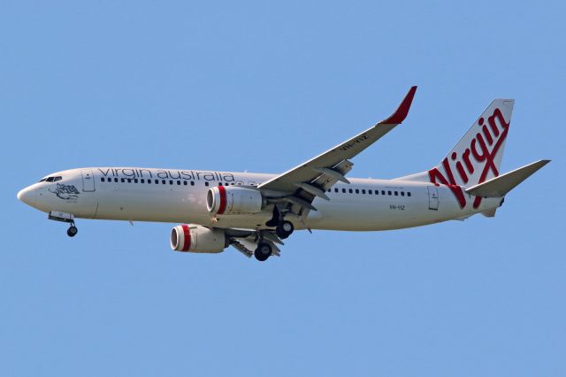 Boeing 737-800 (VH-YIZ)