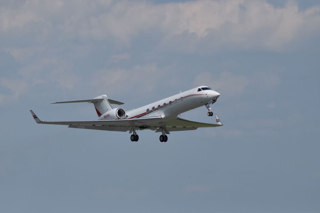 Gulfstream Aerospace Gulfstream V (N505D) - Taken 6-22-2016 
