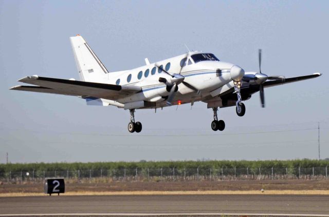 Beechcraft King Air 90 (N896SB)