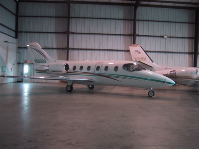 Eclipse 500 (N500DG)