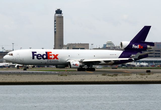 Boeing MD-11 (N623FE)