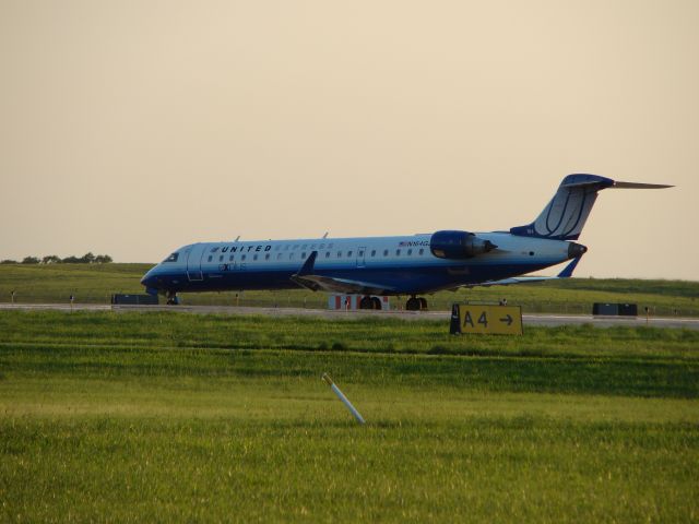 Canadair Regional Jet CRJ-700 (N164GJ)