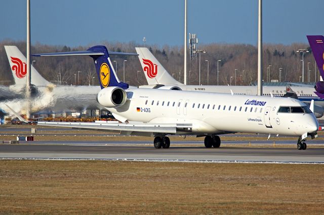 Canadair Regional Jet CRJ-900 (D-ACKG)