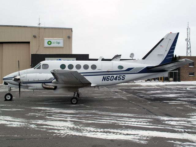 Beechcraft King Air 100 (VTE604)