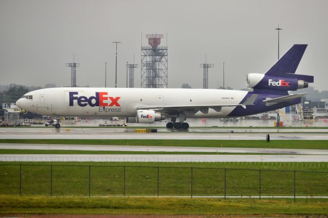 Boeing MD-11 (N528FE) - 10-02-21