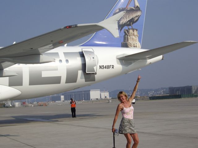 Airbus A319 (N948FR) - Picking up 948 of our fleet from the Airbus factory in Hamberg Germany, 7-21-06.
