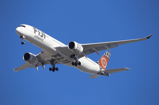 Airbus A350-900 (DQ-FAI)