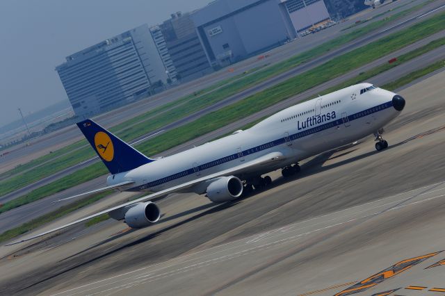 Boeing 747-200 (D-ABYT)