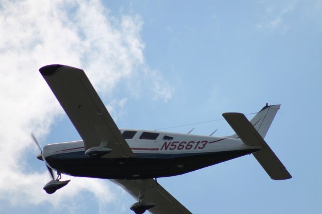Piper Saratoga (N56613)